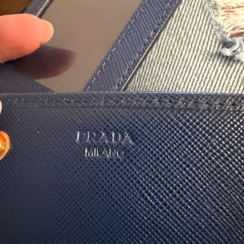 EUC Prada $990 Saffiano Leather Continental Waller blue with Chain & Card Holder - Picture 12 of 16